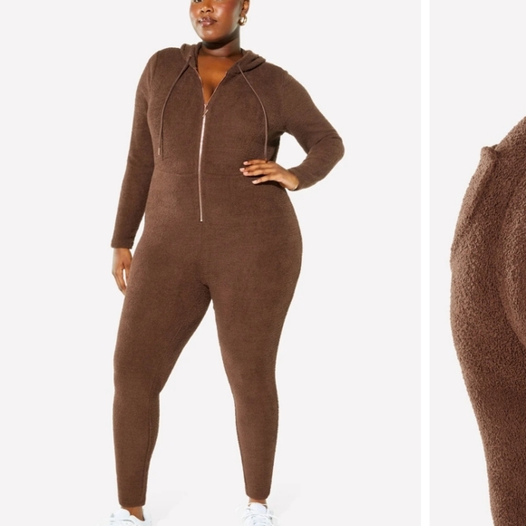 Pet Me Heart Pocket Onesie - Picture 3 of 10